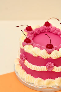6" Petite Vintage Piped Cake